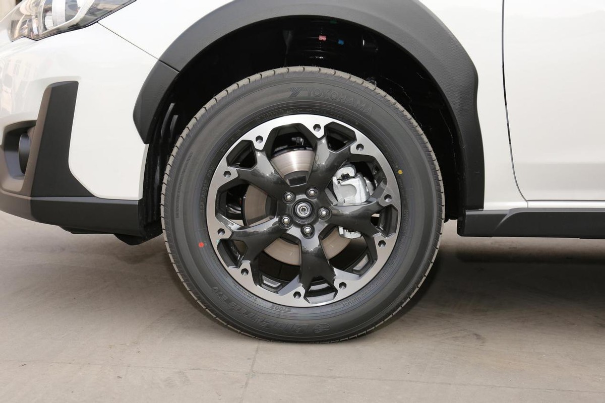 新款斯巴鲁xv上市售价19.18万元起,2019款斯巴鲁xv的越野性能