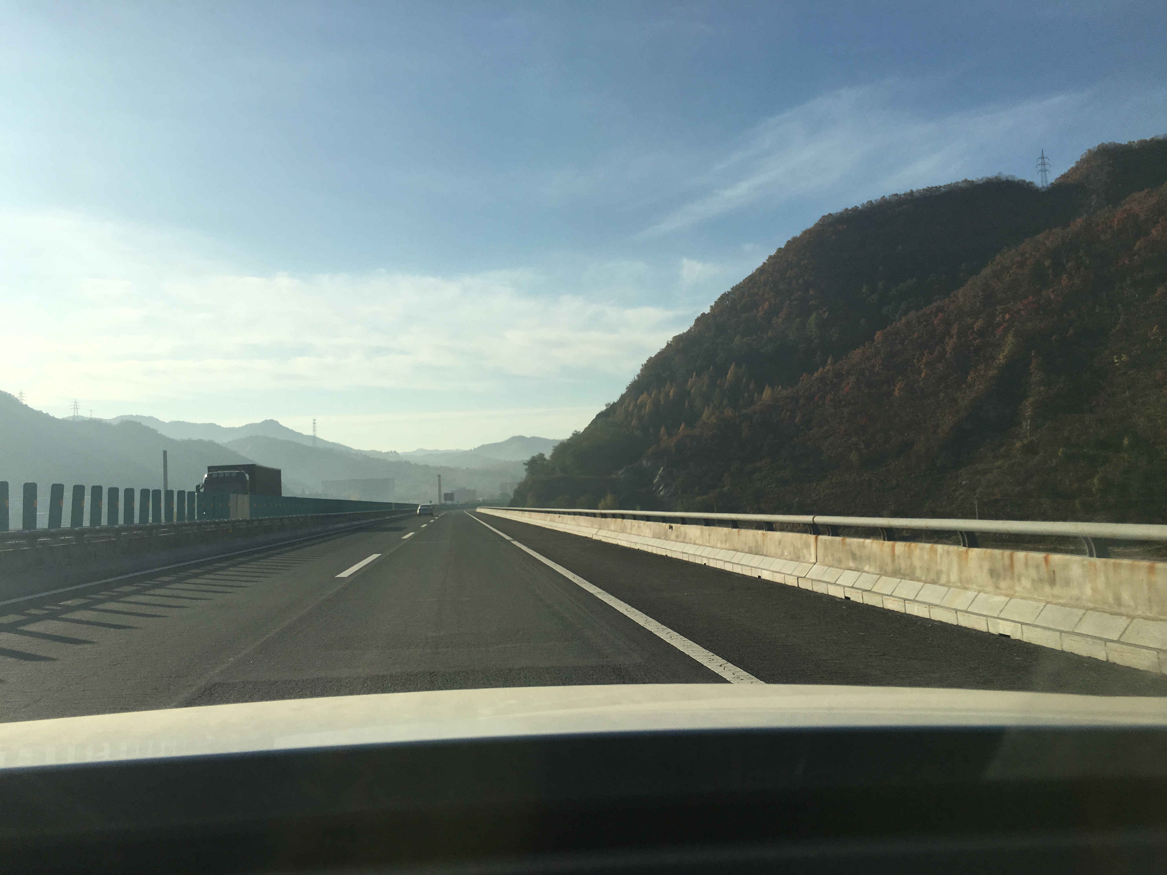 米其林轮胎和国产轮胎哪个比较好,汽车轮胎选国产的还是米其林的好