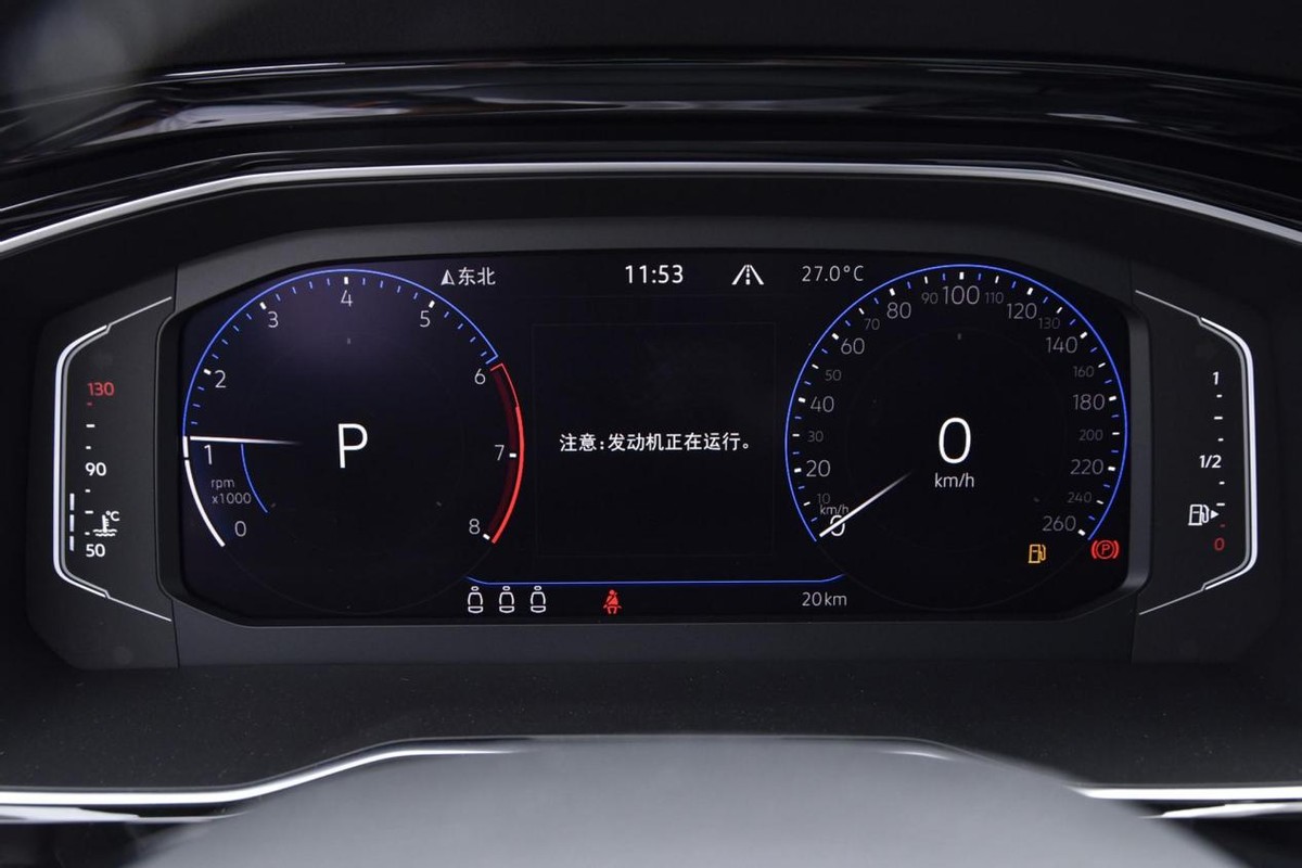 大众速腾280tsi超越版驾驶,大众速腾280tsidsg卓越版