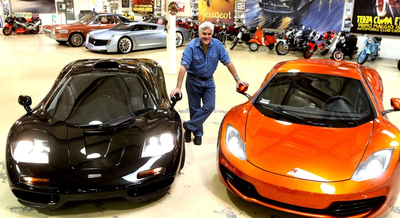 竟然没有法拉利！揭秘美国脱口秀主持人JayLeno的百台汽车收藏！