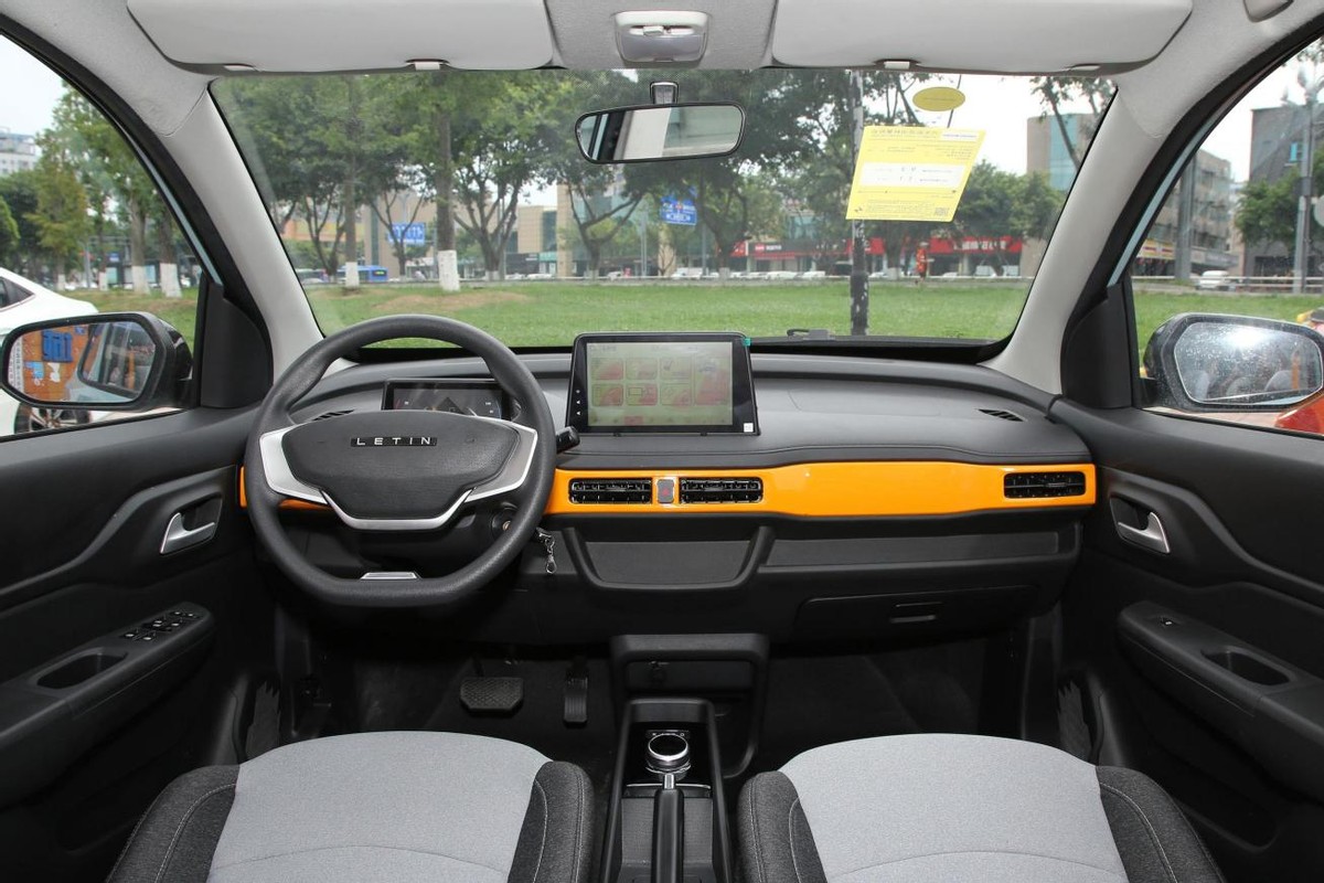 雷丁芒果电动汽车发电机,雷丁芒果电动车续航400公里价格