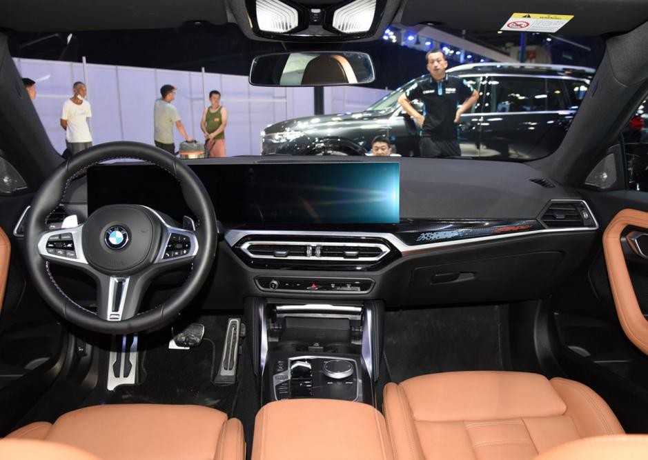 宝马m240i上市售价41.98万元,宝马新款m240i