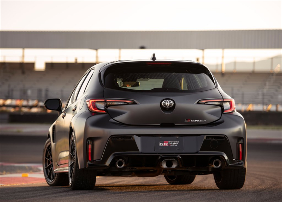 拓海新车最后一战,拓海第五代卡罗拉