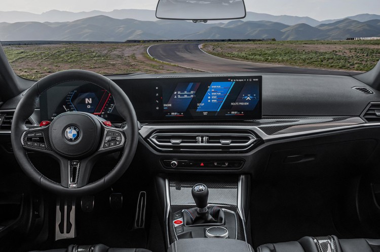 全新款宝马m2只提供后驱车型,有望今年发布全新宝马m2路试曝光