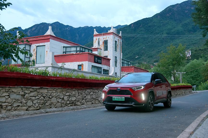 荣放双擎e遇见另一种生活方式,荣放双擎e+出游