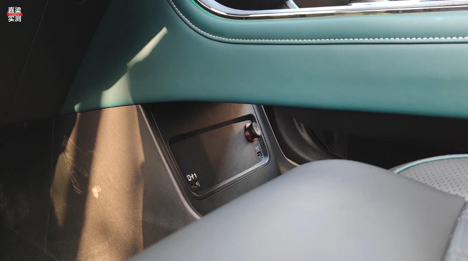 广汽传祺2022gs8四驱至尊版,广汽传祺gs8四驱七座试驾