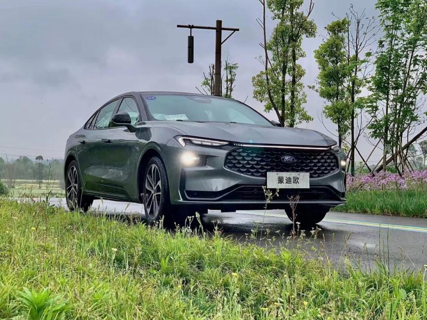 昔日对手再相逢！全系2.0T新一代蒙迪欧和凯美瑞谁更值得入手？