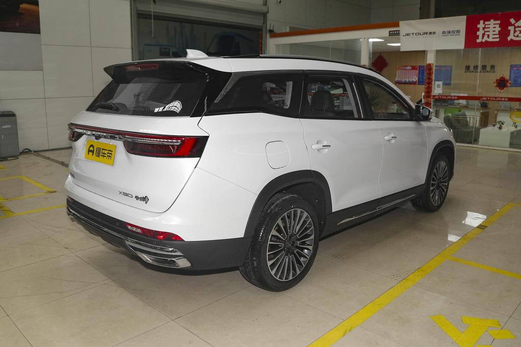 奇瑞捷途x90子龙版实车曝光,奇瑞捷途x902.0t子龙版本测评