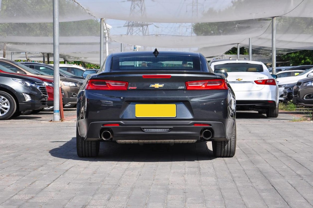 适合年轻人的性能跑车十万,适合年轻人的超级跑车