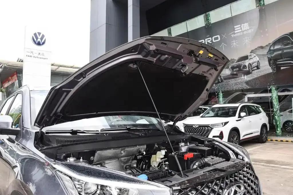 小型代步suv,动力强空间大配置高的中型suv