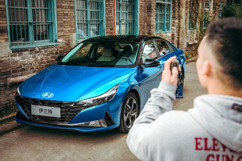 第七代伊兰特有颜值的实力派,第七代伊兰特全球首秀颜值炸裂