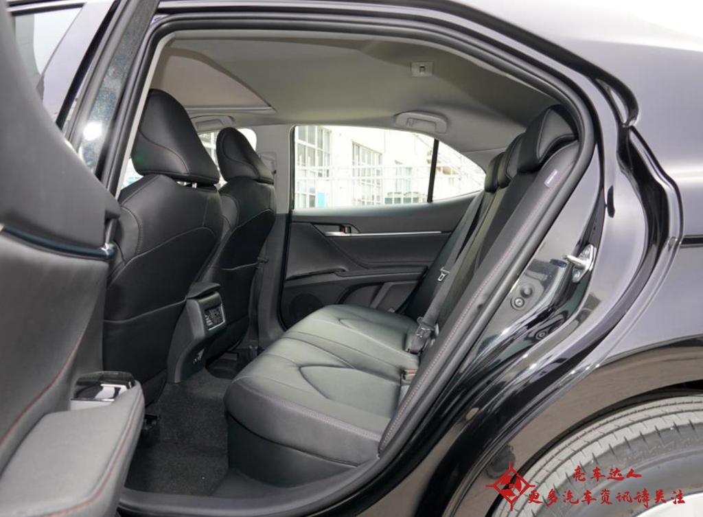 丰田凯美瑞2.5豪华版混动车指南,凯美瑞2.5双擎混动车最高优惠