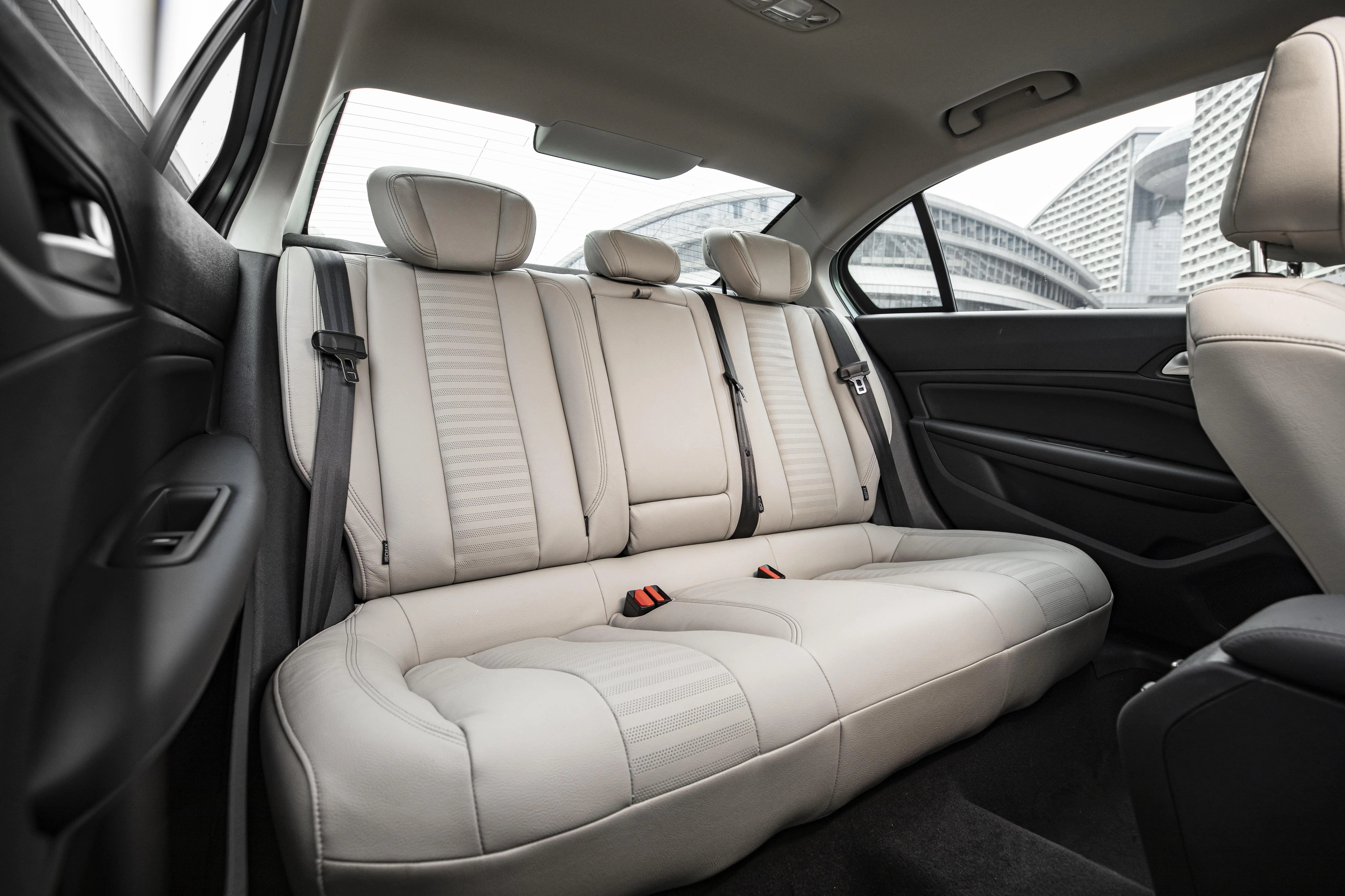 标致408第四代1.6t,东风标致新一代408全方位看车