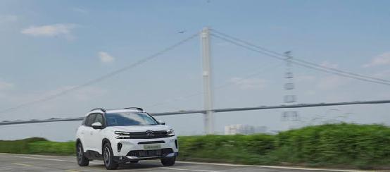 天逸共创版对比天逸beyond,天逸beyond新老车型对比