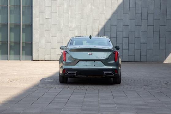 18万想买1.5t的凯迪拉克 (凯迪拉克ct-4 1.5t优惠)