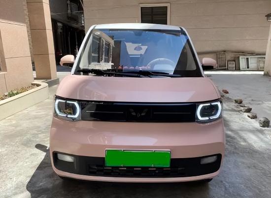 宏光miniev马卡龙进西藏,定金全款宏光miniev马卡龙时尚款