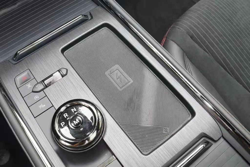 新款蒙迪欧上市售价17.98万元,新福特蒙迪欧预售价15.98万起