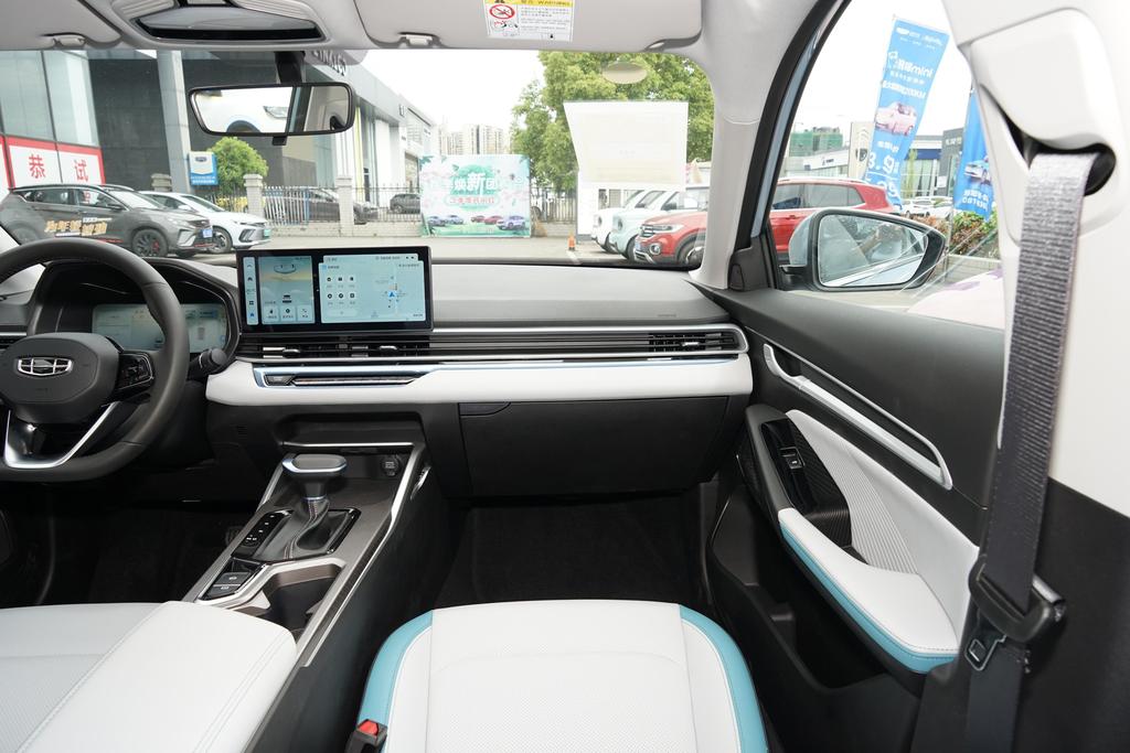 吉利帝豪第四代旗舰中控,吉利帝豪第四代2022款车机升级