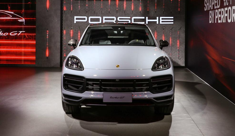 奥迪a6和雷克萨斯es300哪个值得买,豪华车最不保值车型排行榜