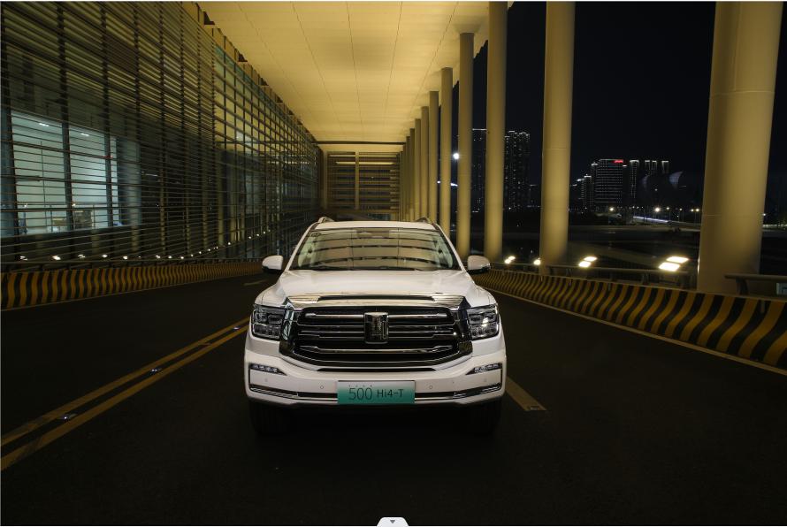 坦克500hi4t是小型新能源汽车吗,长城坦克500hi4-t落地价格