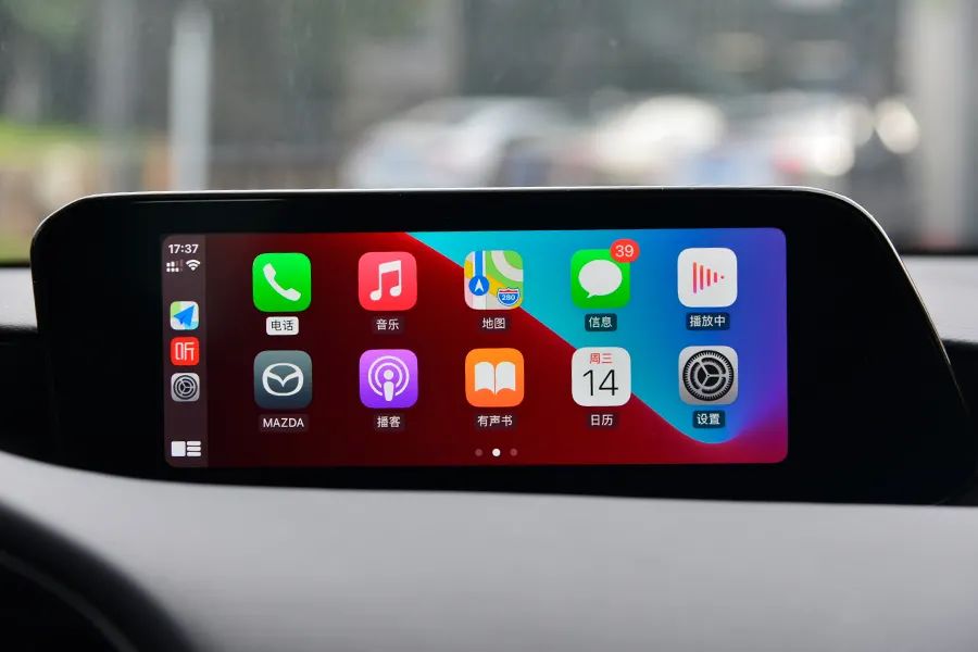 马自达3时尚版,马自达3昂克赛拉和宝马1系