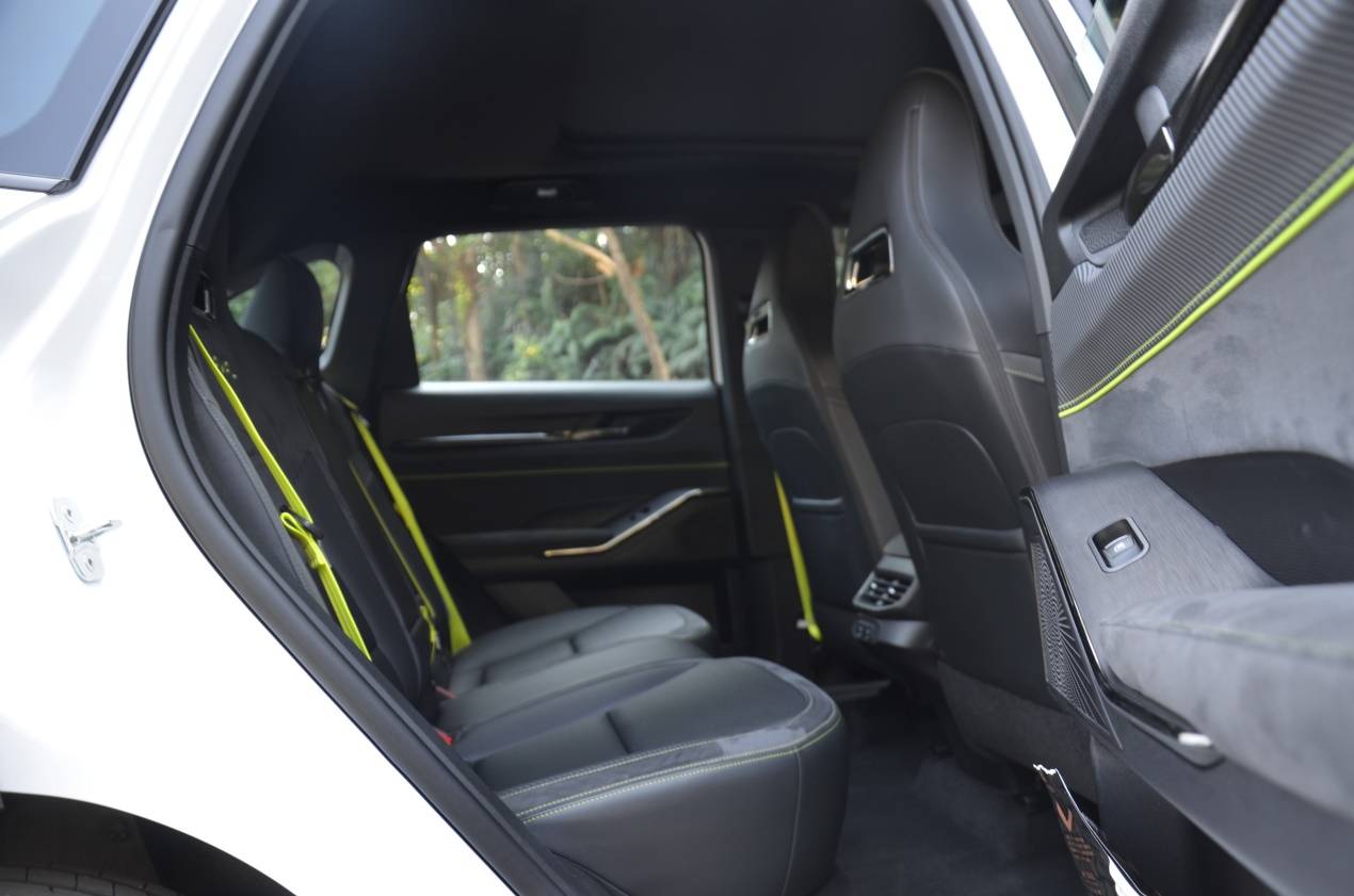 哈弗h6s试驾视频及价格,哈弗h6s试驾感受