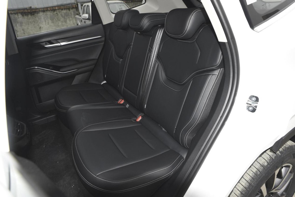 体验哈弗h6,体验哈弗h6国潮冠军版