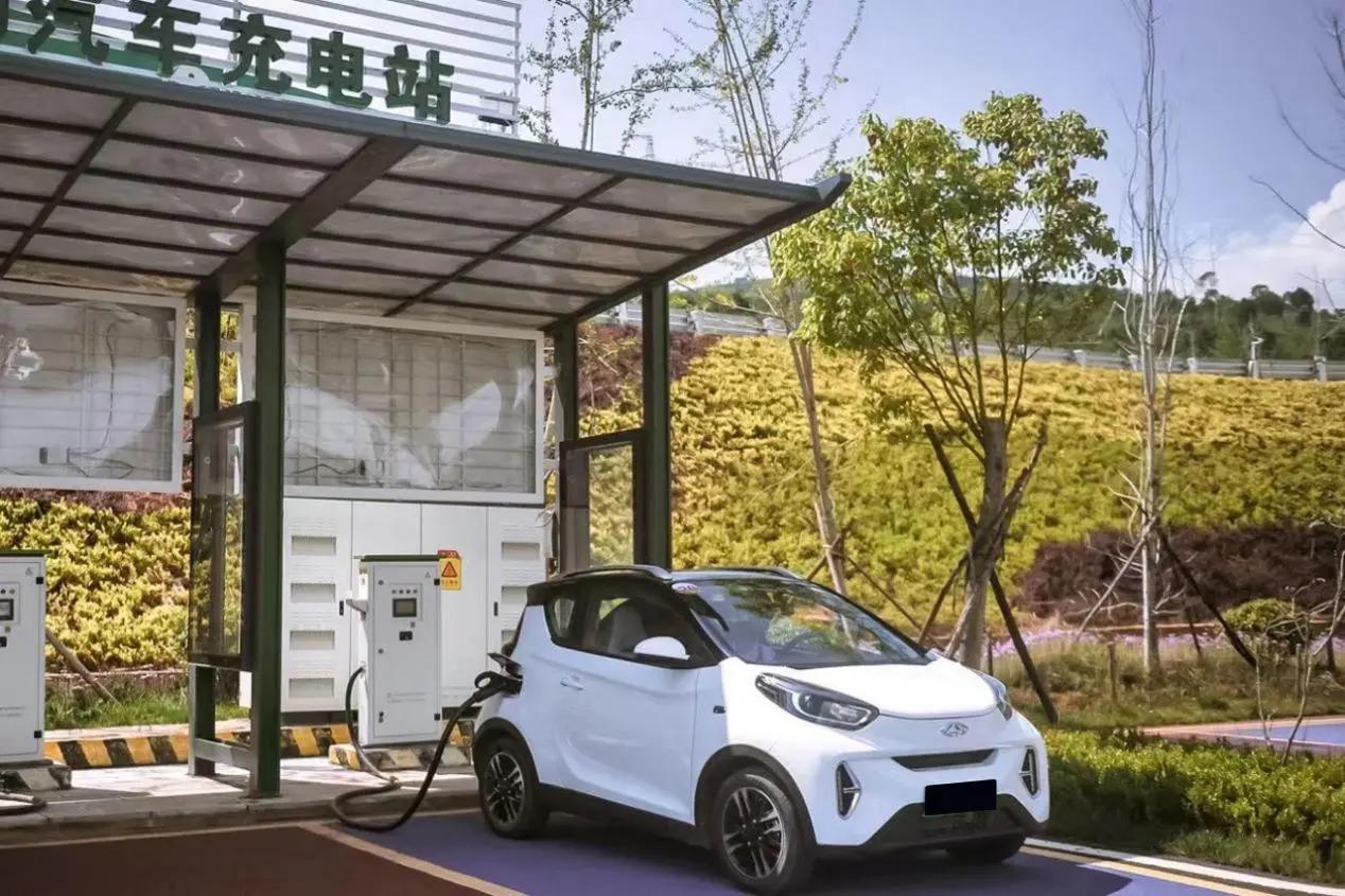 试驾奇瑞小蚂蚁2020视频,试驾奇瑞小蚂蚁