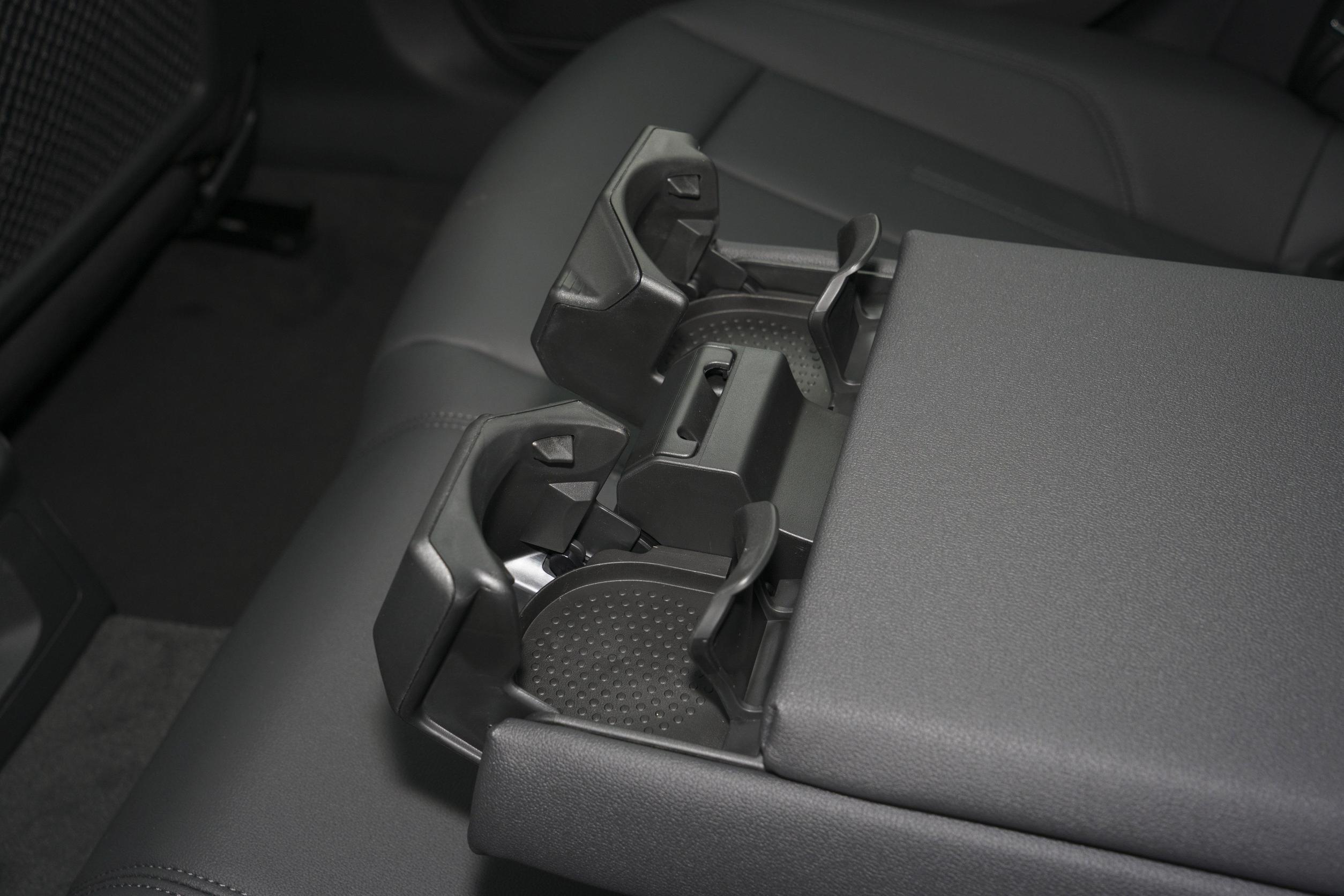 奥迪a4旅行车allroad2021款,奥迪a4旅行车allroad最新款