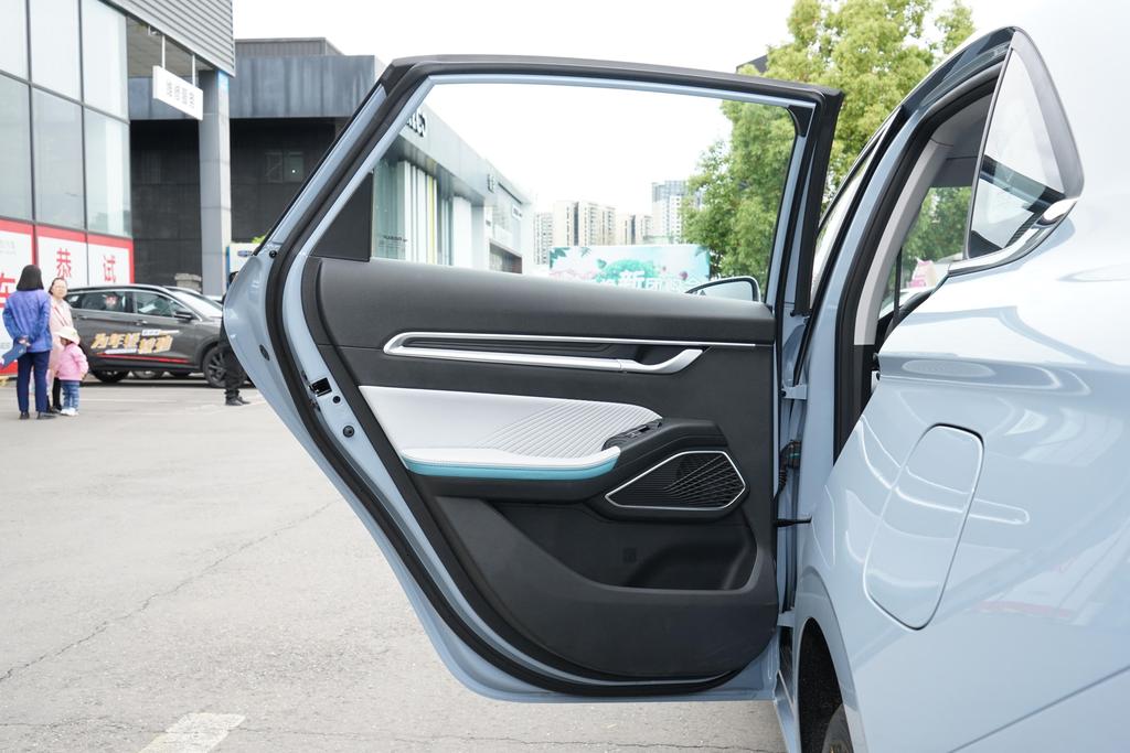 吉利帝豪第四代旗舰中控,吉利帝豪第四代2022款车机升级