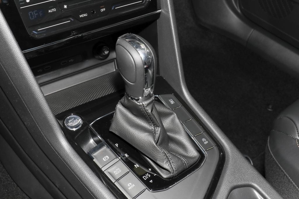 20款途岳家用够吗,10-15万高颜值的车大众途岳