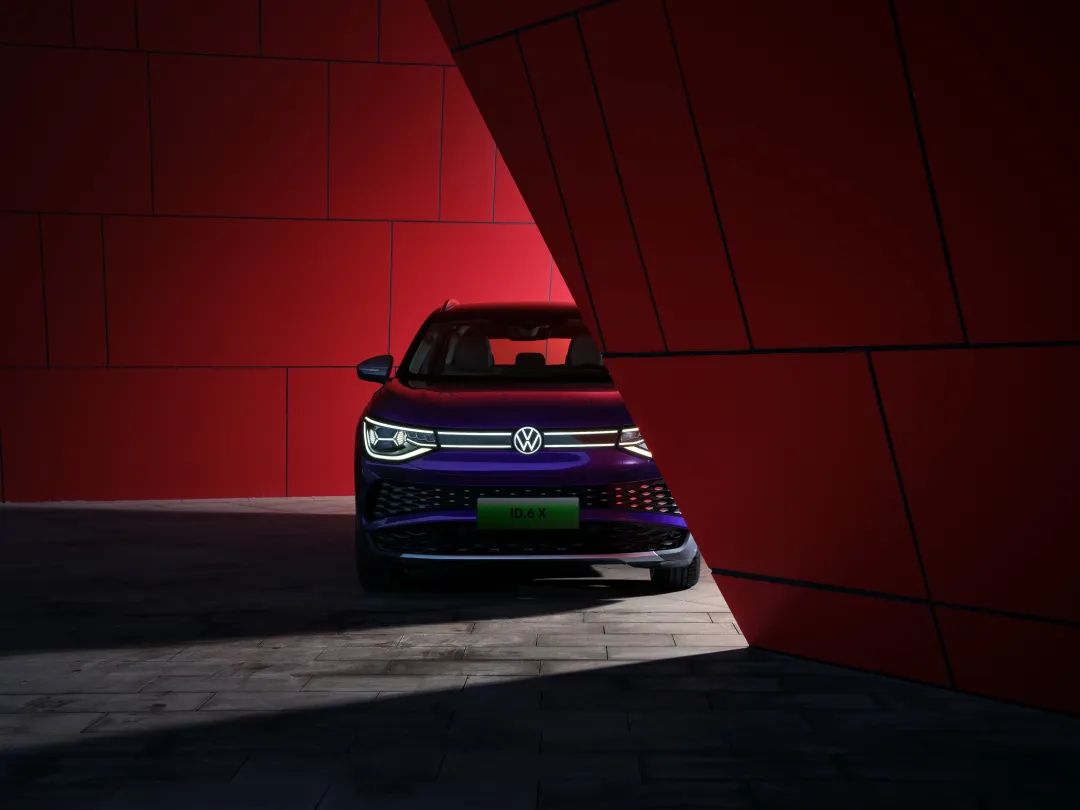 大众id6汽车标志 (大众id4x发光标志全车系标配吗)