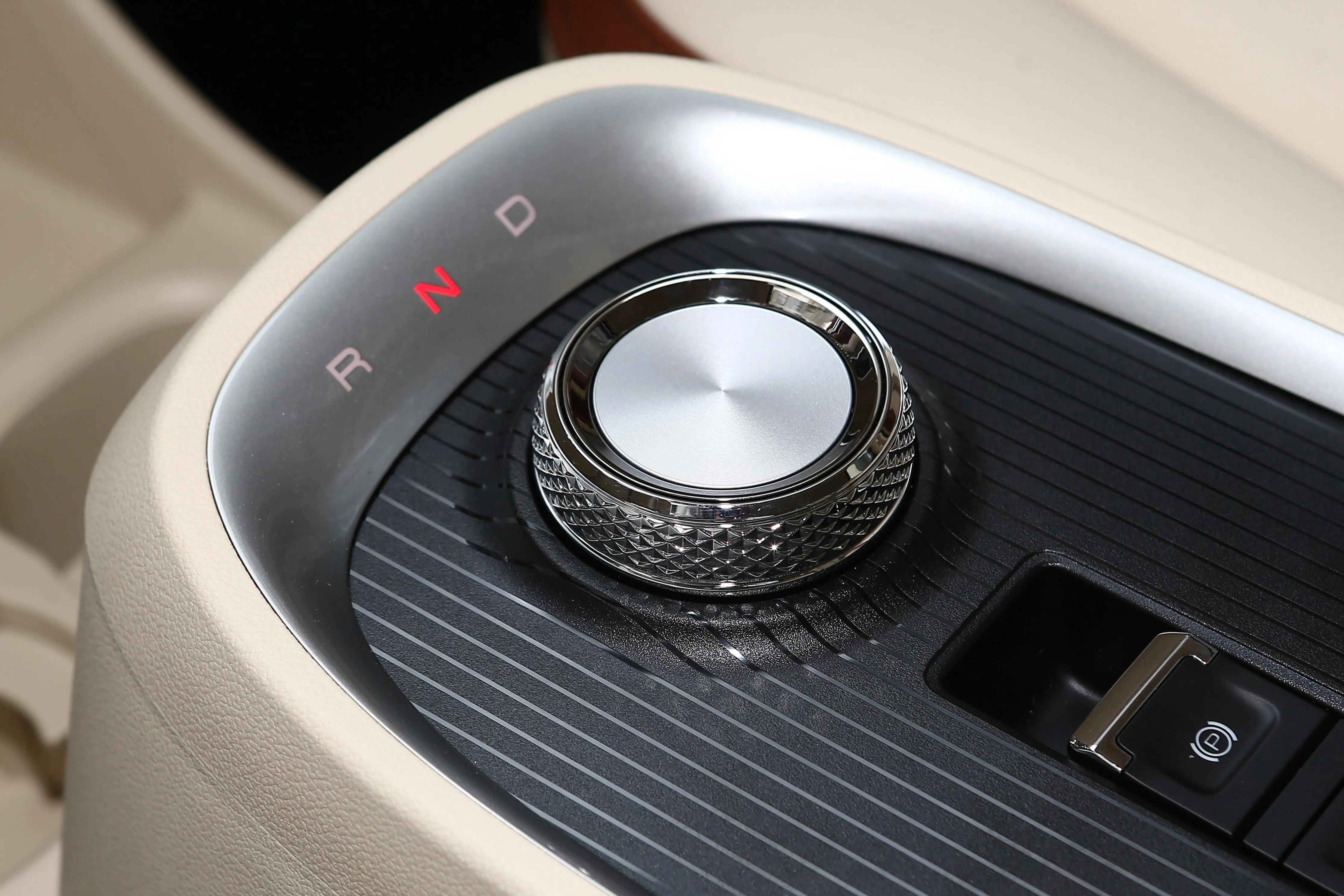 推荐三款适合小姐姐的代步车,适合小姐姐代步神车