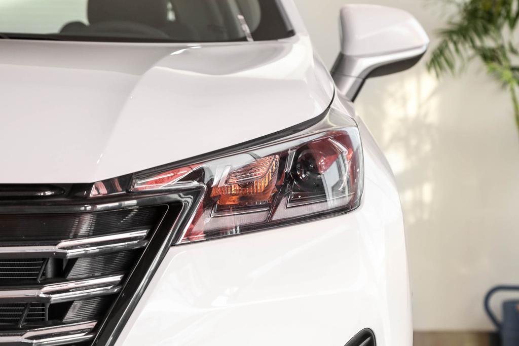 外观大气硬派直降近6万,外观霸气空间够用再加上性能卓越