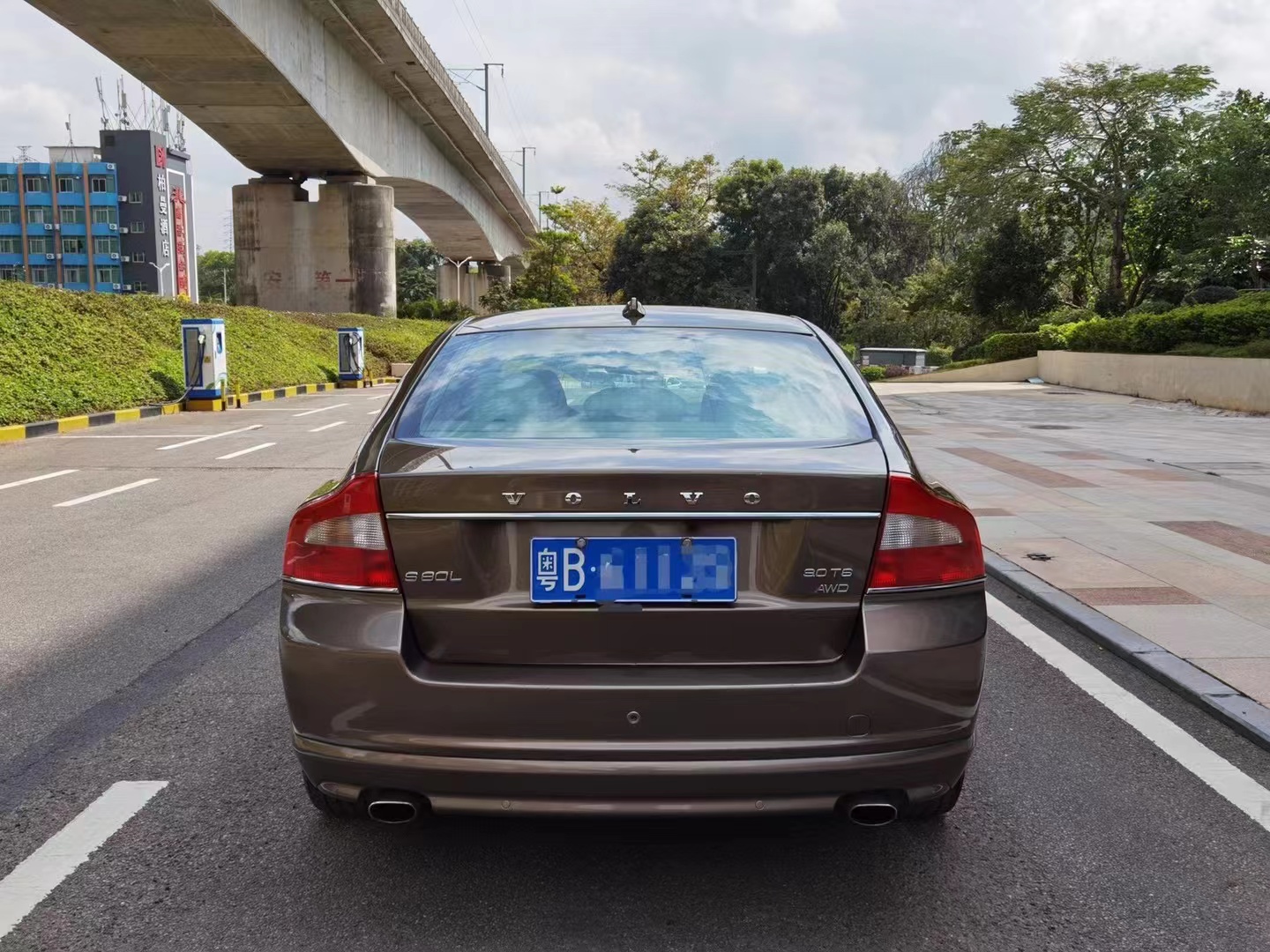 沃尔沃s80l3.0t试驾评测,s80沃尔沃安全演示视频