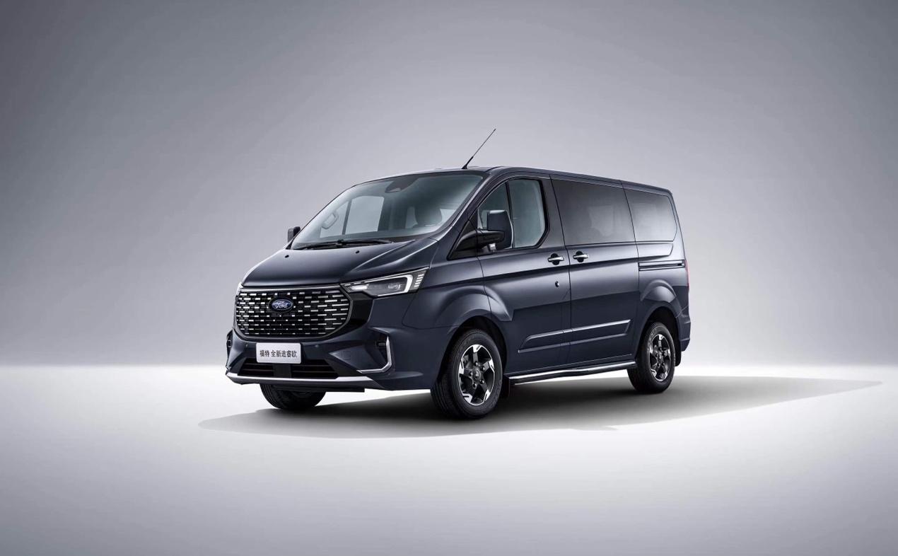 福特途睿欧空间,福特途睿欧升级透镜