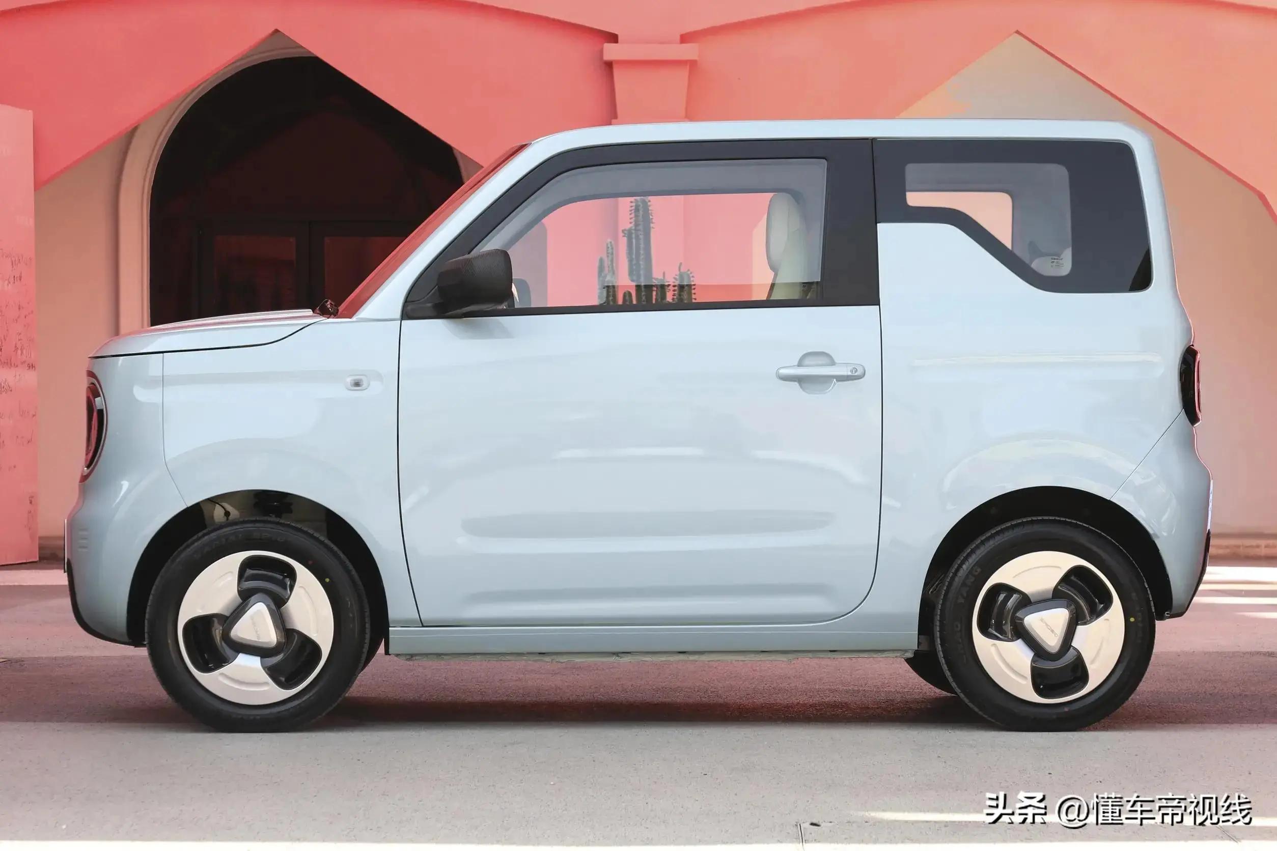 吉利熊猫和五菱mini,吉利熊猫mini落地价格