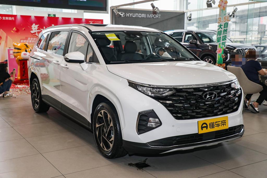 现代首款mpv库斯途车身颜色有几款,北京现代库斯途发布会现场在哪里