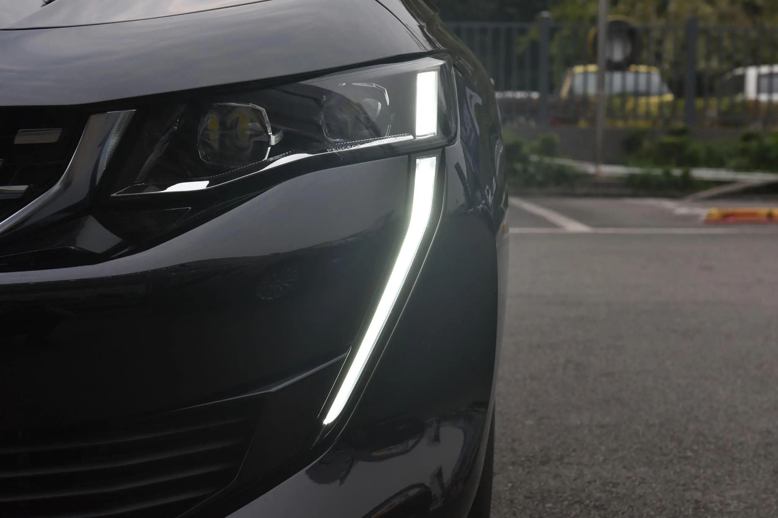 买辆标致508L怎么样？搭载1.6T和1.8T发动机