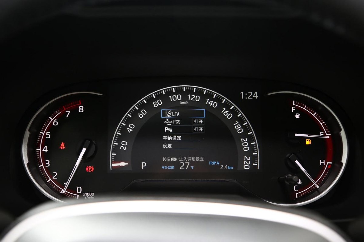 年销量超19万辆，17.58万起售，2种动力可选，解析丰田RAV4荣放