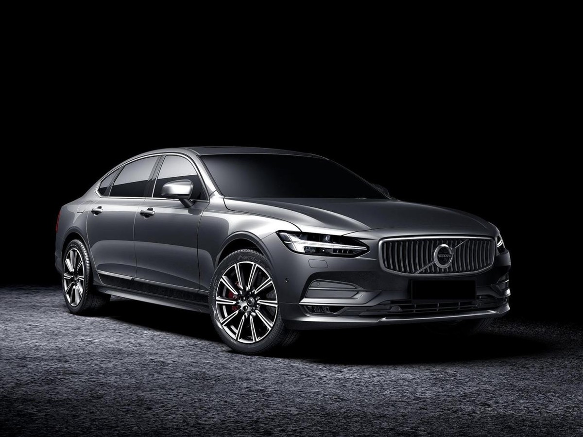 二手奥迪a6l与沃尔沃s90哪个好,沃尔沃s90尺寸和宝马5系对比