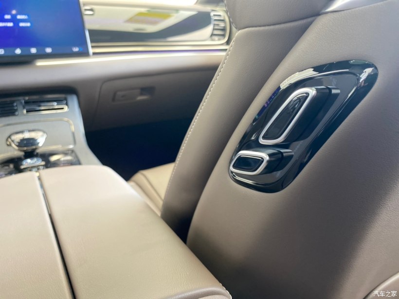 比亚迪汉白是珍珠白,比亚迪汉冰川蓝和白色