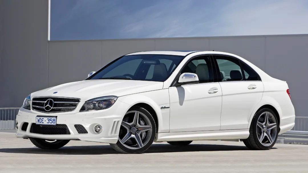 配置逆天的二手车,受欢迎的二手车多少钱一台