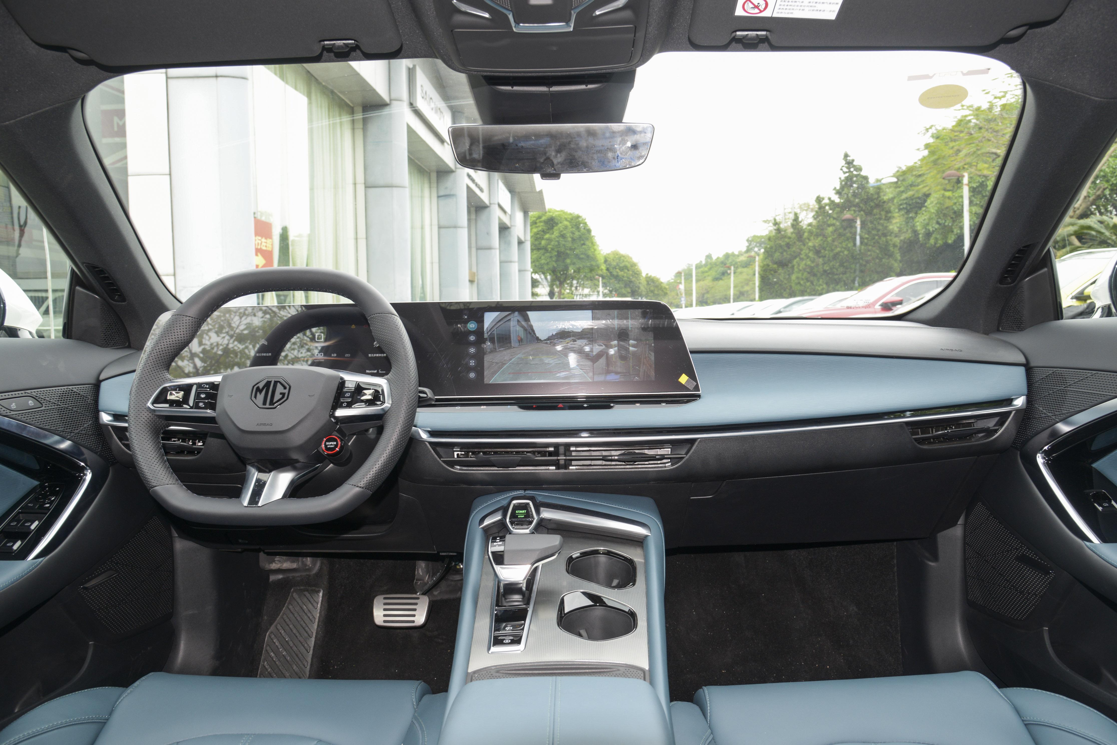 名爵mg71.5t11.98万落地价,混动名爵mg7落地价