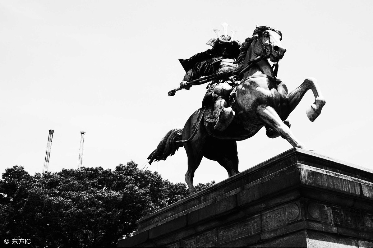 奸商小说,奸商坑人的小说