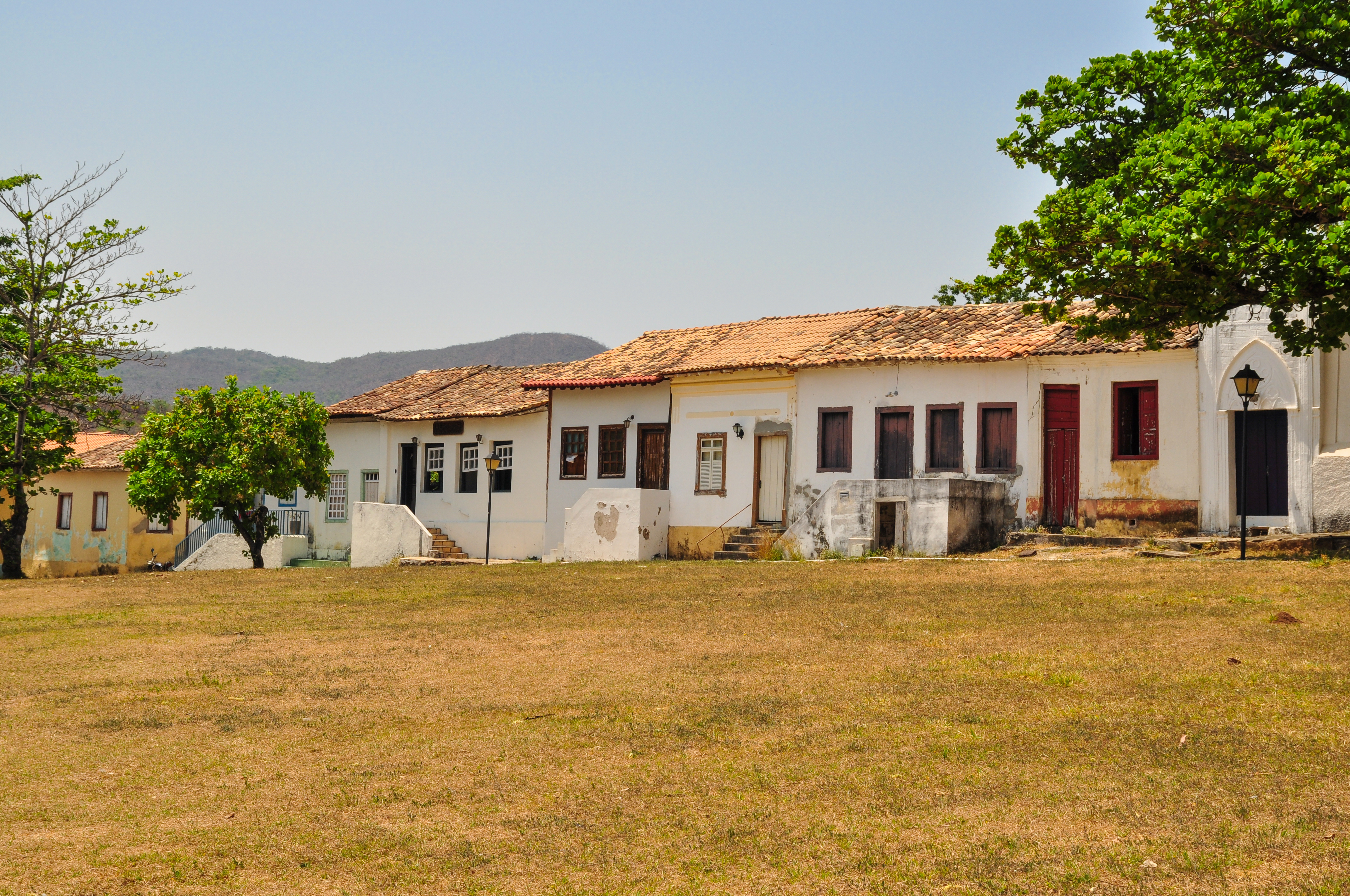 海克特比张爱玲还要社恐？一本书带你了解阿根廷导演海克特