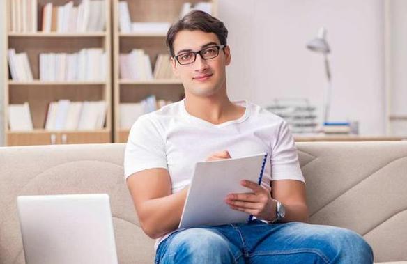 夺冠主要靠防守吗？《比赛中的行为经济学》将告诉你答案