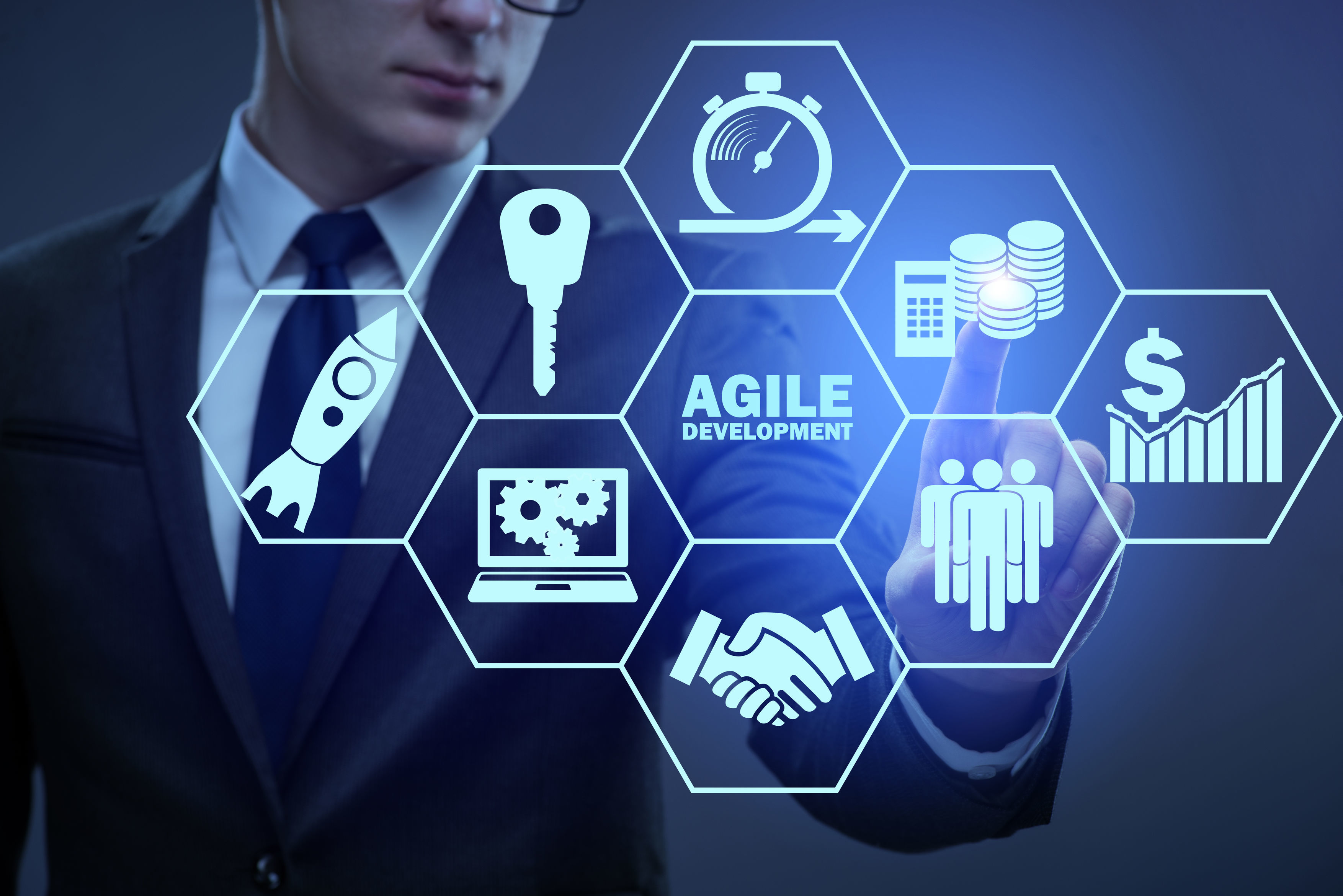 雷军的创业故事完整版,雷军的成功故事