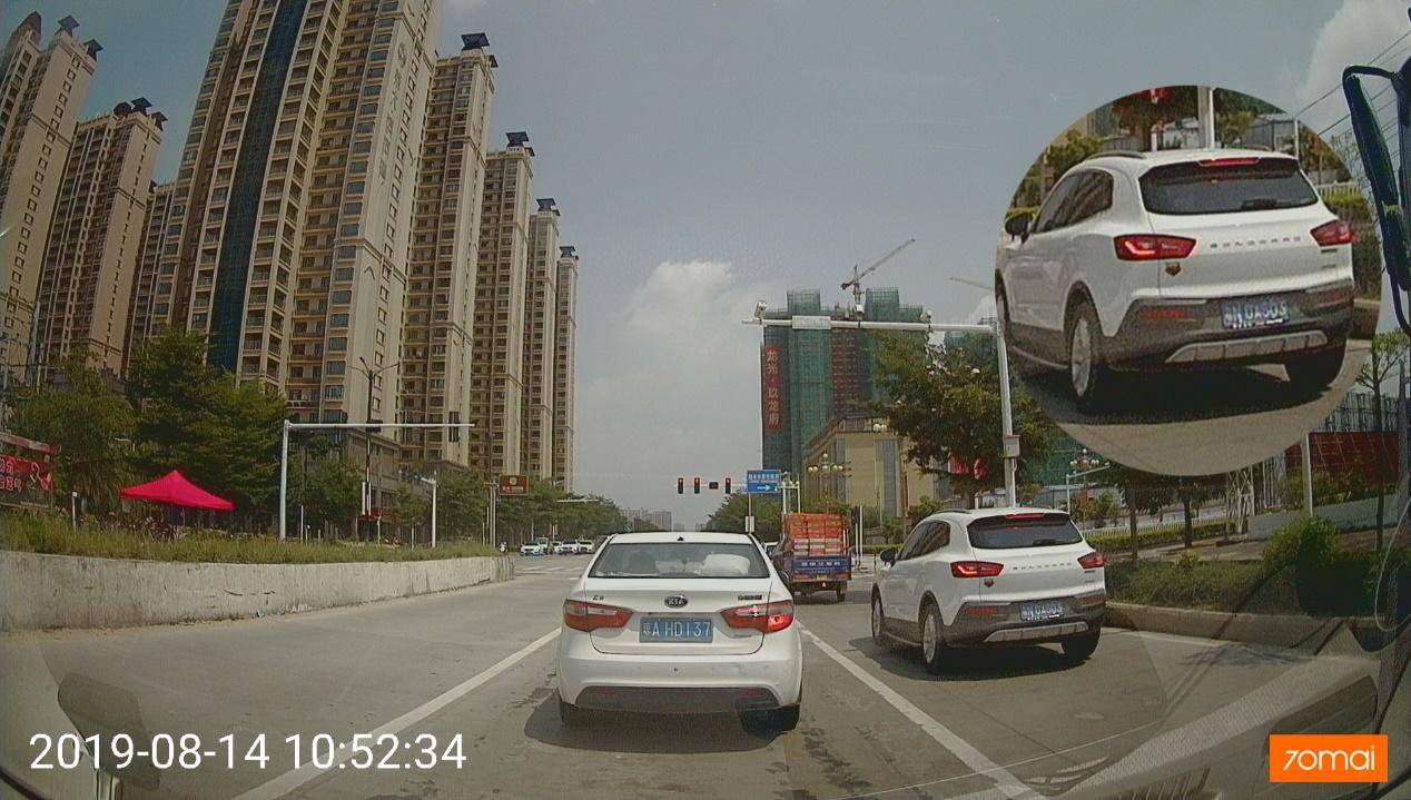 70迈和360哪款后视镜行车记录仪好,70迈智能行车后视镜梦想版