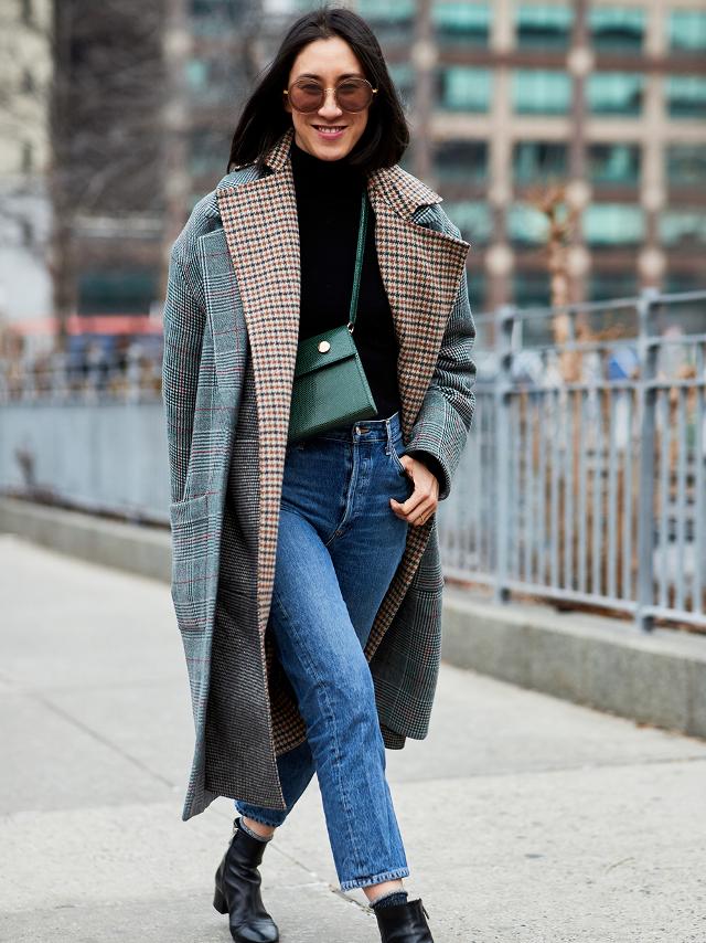 墨绿色格纹大衣怎样搭配好看,短款格纹毛呢大衣的搭配方法
